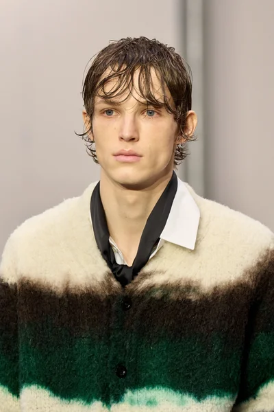 Look 69